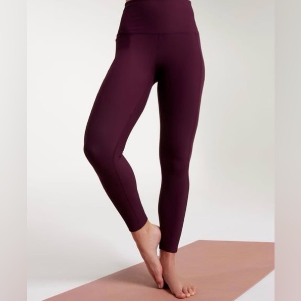 Calia 7/8 ribbed leggings - Deep Plum color